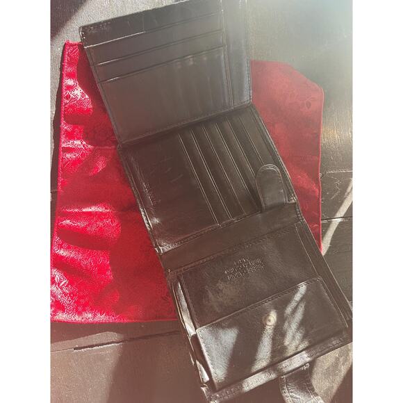 Vintage Pierre Cardin leather wallet in black - Picture 3 of 11